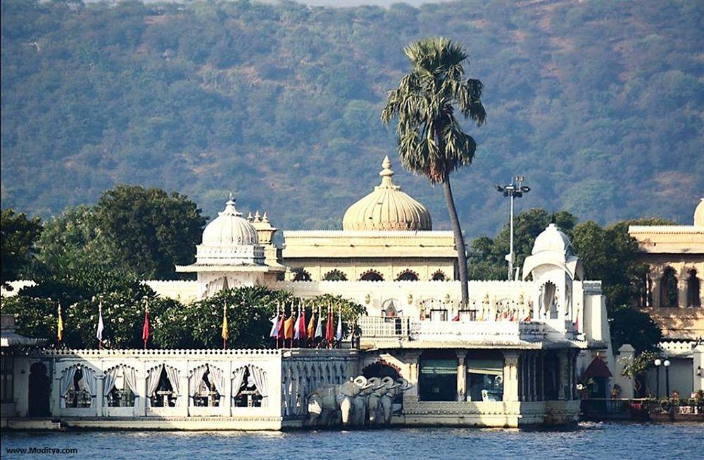 Jagmandir Island Palace - Grand Heritage Udaipur Exterior photo